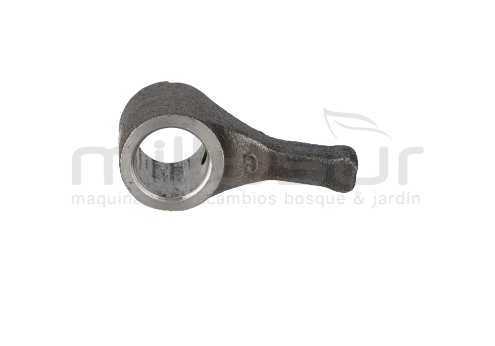 HORQUILLA EJE VELICIDADES DM700 (74)