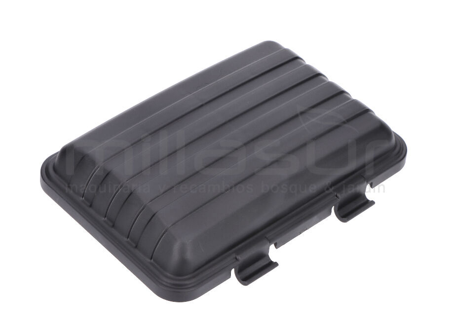TAPA FILTRO AIRE MA135 (2)